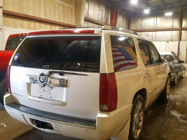 1GYEC63877R340165 - 2007 CADILLAC ESCALADE L WHITE photo 4