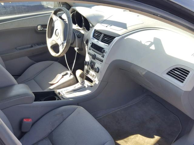 1G1ZH57B494217392 - 2009 CHEVROLET MALIBU 1LT ნაცრისფერი ფოტო 5