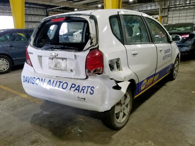 KL1TD66666B590077 - 2006 CHEVROLET AVEO BASE თეთრი ფოტო 4