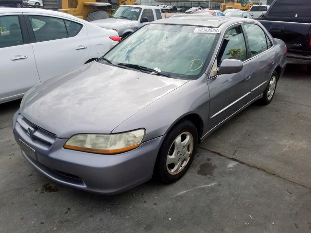 JHMCG566XYC039172 - 2000 HONDA ACCORD EX SILVER photo 2