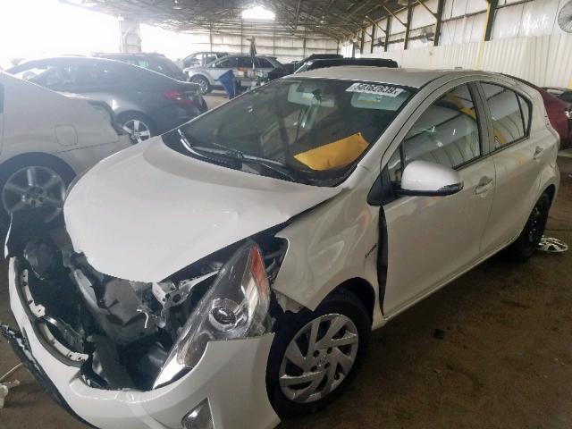 JTDKDTB31F1111861 - 2015 TOYOTA PRIUS C WHITE photo 2