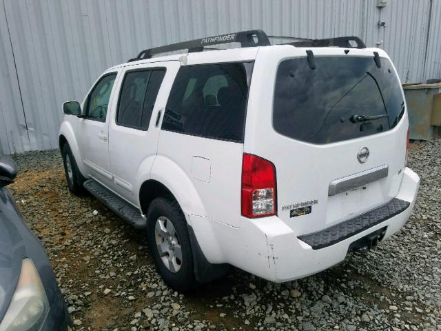 5N1AR18WX6C680680 - 2006 NISSAN PATHFINDER WHITE photo 3