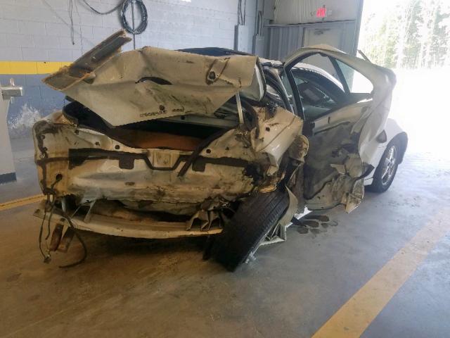 1G2NF52F52C214460 - 2002 PONTIAC GRAND AM S WHITE photo 4