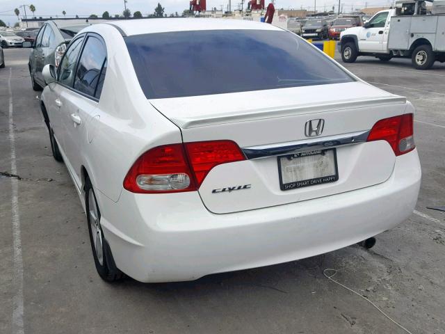 2HGFA1F64BH505189 - 2011 HONDA CIVIC LX-S أبيض صورة 3