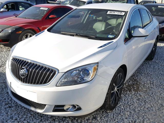 1G4PR5SK7H4115971 - 2017 BUICK VERANO SPO WHITE photo 2