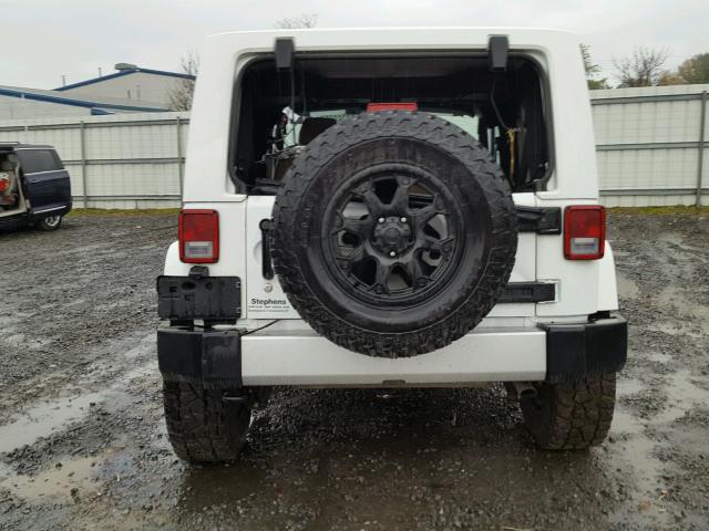 1C4AJWBG4HL658297 - 2017 JEEP WRANGLER S WHITE photo 9