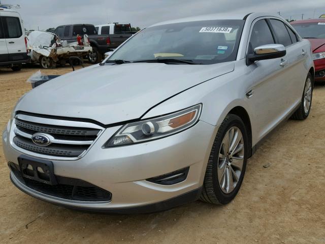 1FAHP2FW8BG183590 - 2011 FORD TAURUS LIM SILVER photo 2