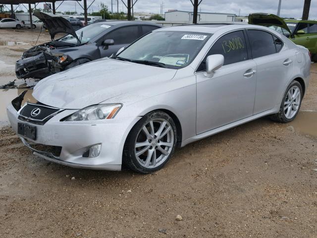 JTHBK262X65022542 - 2006 LEXUS IS 250 SILVER photo 2