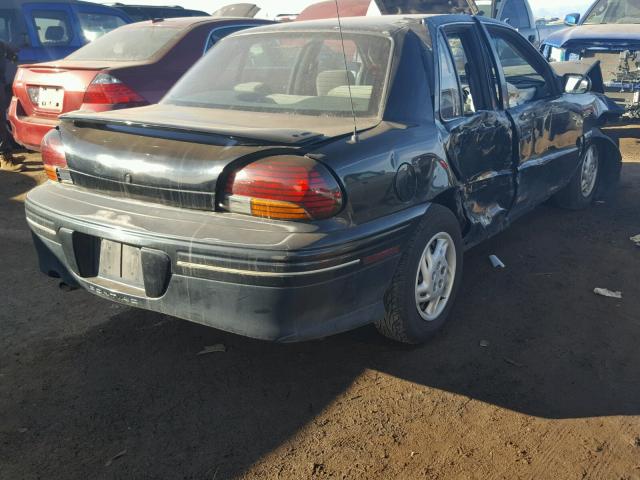 1G2NE52T6TC835393 - 1996 PONTIAC GRAND AM S BLACK photo 4