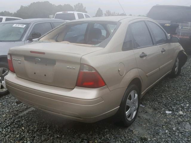 1FAFP34N26W140818 - 2006 FORD FOCUS ZX4 BROWN photo 4