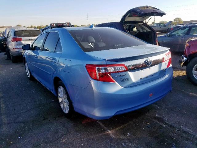 4T1BD1FK3CU026306 - 2012 TOYOTA CAMRY HYBR BLUE photo 3