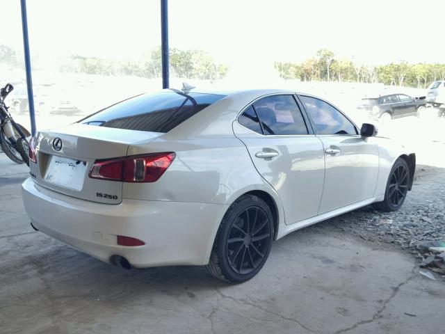 JTHBF5C26C5167387 - 2012 LEXUS IS 250 WHITE photo 4