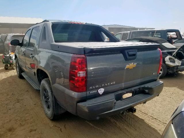 3GNTKFE33BG309514 - 2011 CHEVROLET AVALANCHE GREEN photo 3