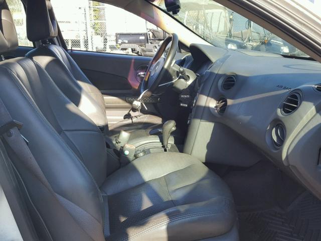 2G2WR524X41139418 - 2004 PONTIAC GRAND PRIX 白色 照片 5