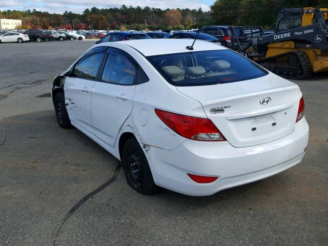 KMHCT4AE3GU138443 - 2016 HYUNDAI ACCENT SE WHITE photo 3