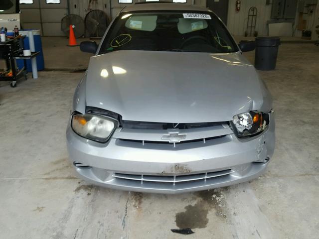 1G1JF52F557110261 - 2005 CHEVROLET CAVALIER L GRAY photo 9