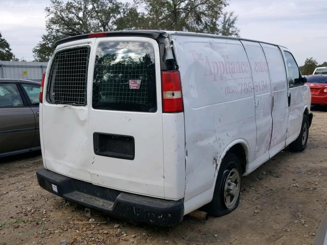 1GCFG15X981186127 - 2008 CHEVROLET EXPRESS G1 WHITE photo 4