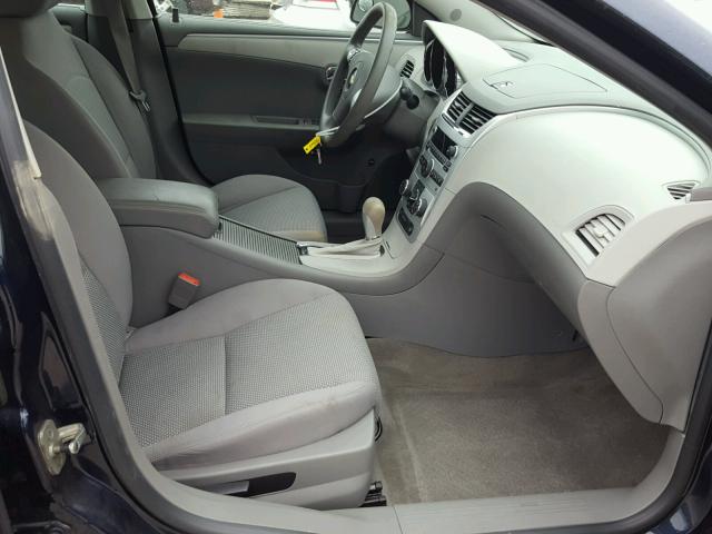 1G1ZB5EB3AF140382 - 2010 CHEVROLET MALIBU LS 蓝色 照片 5