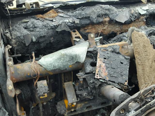 1G4ZP5SS5HU131181 - 2017 BUICK LACROSSE E 烧焦的 照片 8