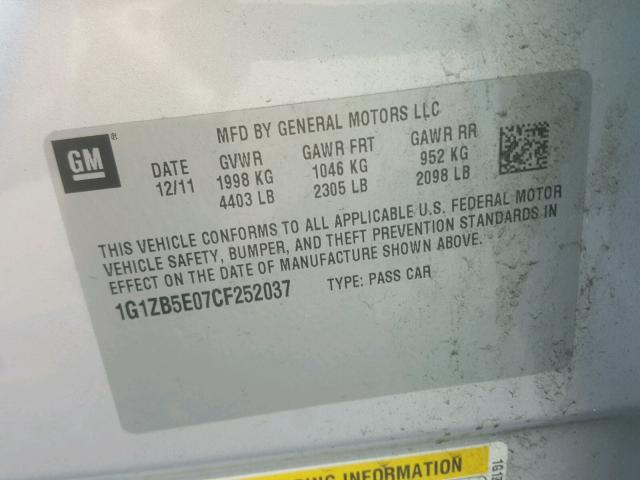 1G1ZB5E07CF252037 - 2012 CHEVROLET MALIBU LS 银色 照片 10