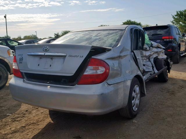 4T1BE32K22U113000 - 2002 TOYOTA CAMRY LE SILVER photo 4