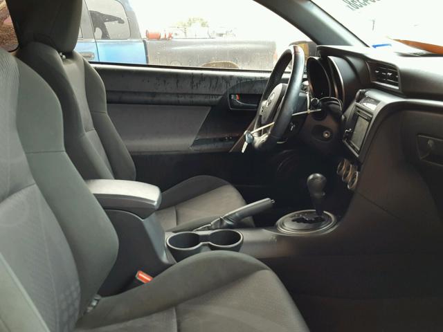 JTKJF5C73C3040013 - 2012 TOYOTA SCION TC 石墨色 照片 5