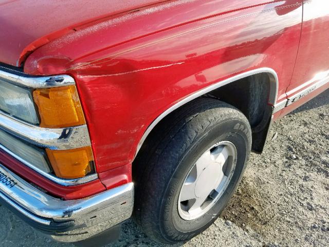 1GNEK13R0XJ345332 - 1999 CHEVROLET TAHOE K150 RED photo 9