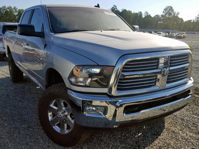 3C6UR5DL4FG569213 - 2015 RAM 2500 SLT SILVER photo 1