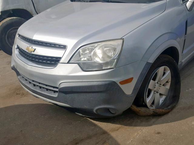 3GNAL2EKXCS530384 - 2012 CHEVROLET CAPTIVA SP SILVER photo 9