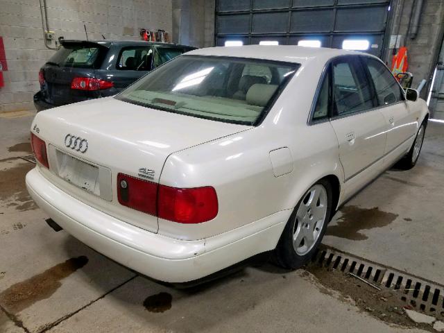 WAUBG34D8WN014076 - 1998 AUDI A8 QUATTRO WHITE photo 4