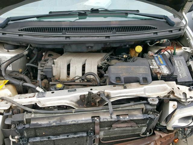 1C4GP44R1YB744667 - 2000 CHRYSLER TOWN & COU SILVER photo 7