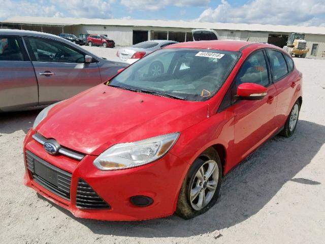 1FADP3K29EL255576 - 2014 FORD FOCUS SE RED photo 2