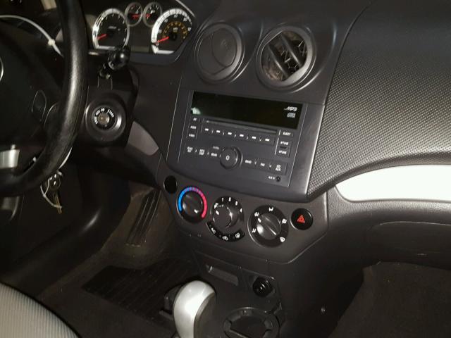 KL1TD6DE2AB102102 - 2010 CHEVROLET AVEO LS RED photo 9