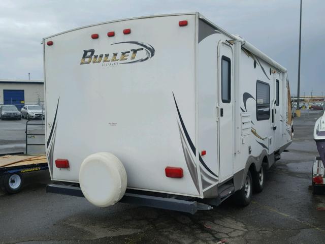 4YDT24625CD421276 - 2012 KEYSTONE BULLET WHITE photo 4