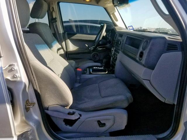 1J8HH48K67C578968 - 2007 JEEP COMMANDER 银色 照片 5
