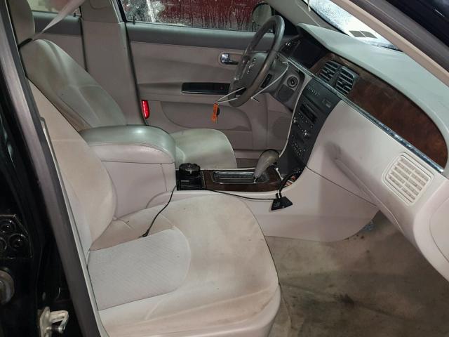 2G4WC582281154452 - 2008 BUICK LACROSSE C BLACK photo 5