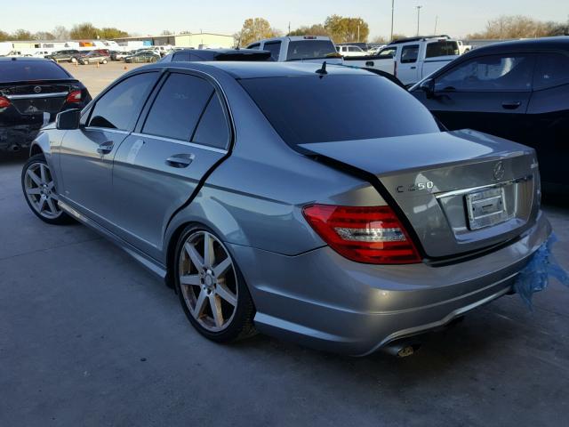 WDDGF4HB5EG252261 - 2014 MERCEDES-BENZ C250 GRAY photo 3