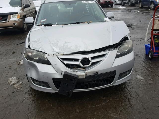 JM1BK323981788309 - 2008 MAZDA 3 S SILVER photo 9