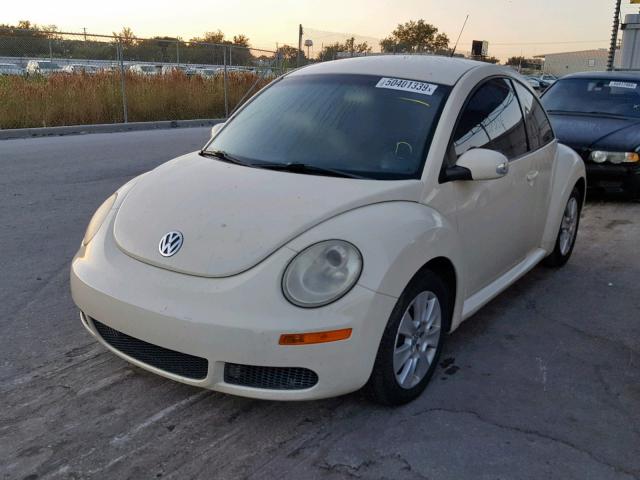 3VWPW31C58M520711 - 2008 VOLKSWAGEN NEW BEETLE ბეჟი ფოტო 2