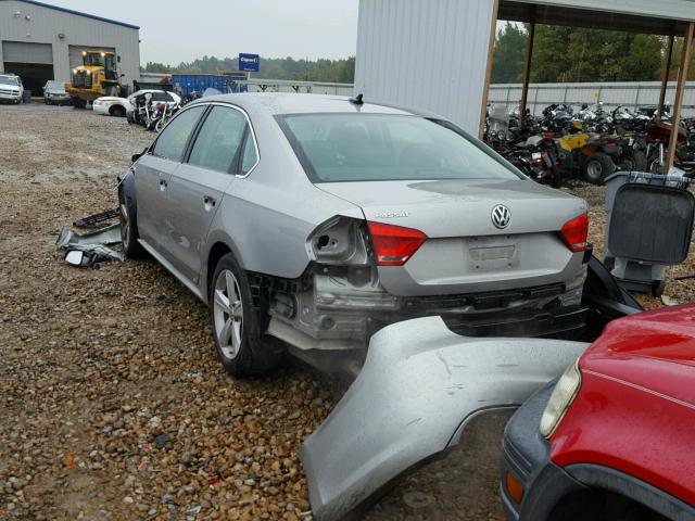 1VWBP7A31DC029997 - 2013 VOLKSWAGEN PASSAT SE SILVER photo 3