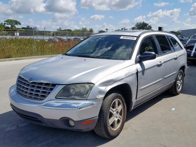 2C8GM68444R647329 - 2004 CHRYSLER PACIFICA SILVER photo 2