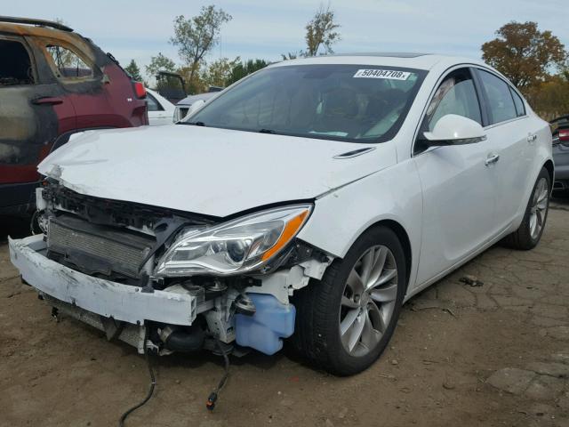 2G4GN5EX6E9167278 - 2014 BUICK REGAL PREM WHITE photo 2