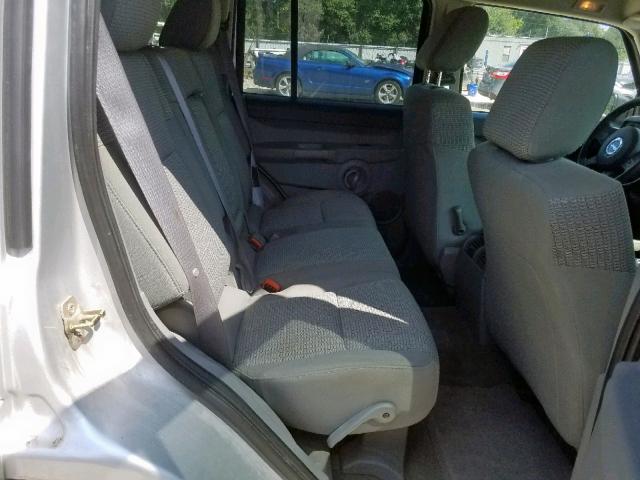 1J8HH48KX6C304316 - 2006 JEEP COMMANDER 银色 照片 6