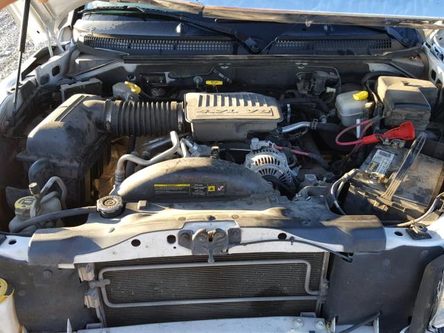 1D7HE48P37S209718 - 2007 DODGE DAKOTA QUA WHITE photo 7