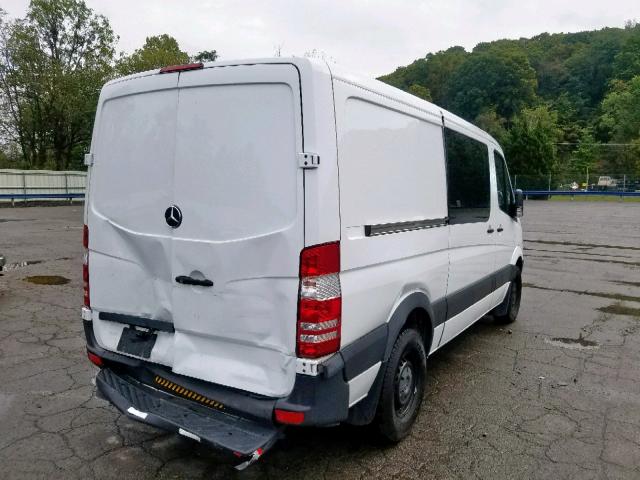 WD3PE7CD3HP518463 - 2017 MERCEDES-BENZ SPRINTER 2 WHITE photo 4