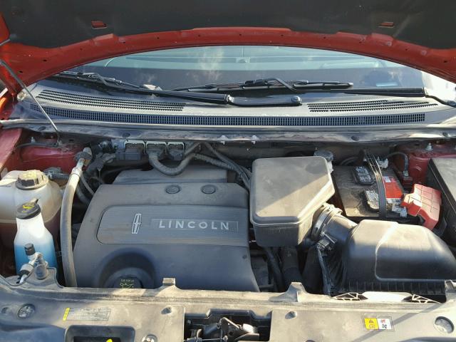 2LMDJ8JK9DBL33203 - 2013 LINCOLN MKX RED photo 7