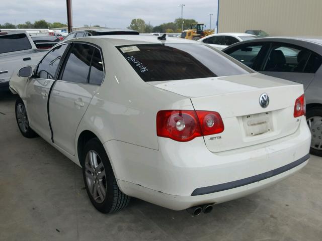 3VWRF71KX7M039519 - 2007 VOLKSWAGEN JETTA 2.5 WHITE photo 3