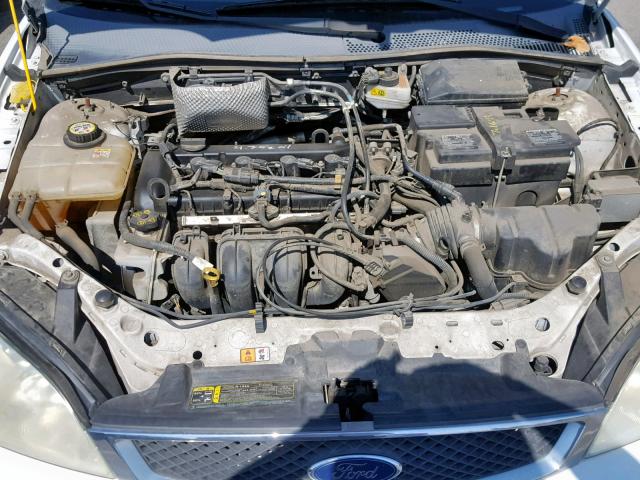 1FAHP34N77W354939 - 2007 FORD FOCUS ZX4 WHITE photo 7