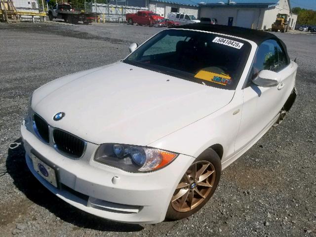 WBAUL7C59BVM80549 - 2011 BMW 128 I WHITE photo 2