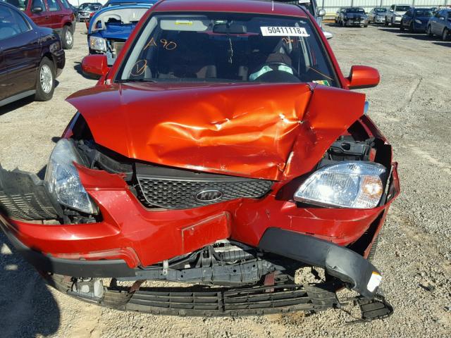 KNADE223196554824 - 2009 KIA RIO BASE RED photo 9